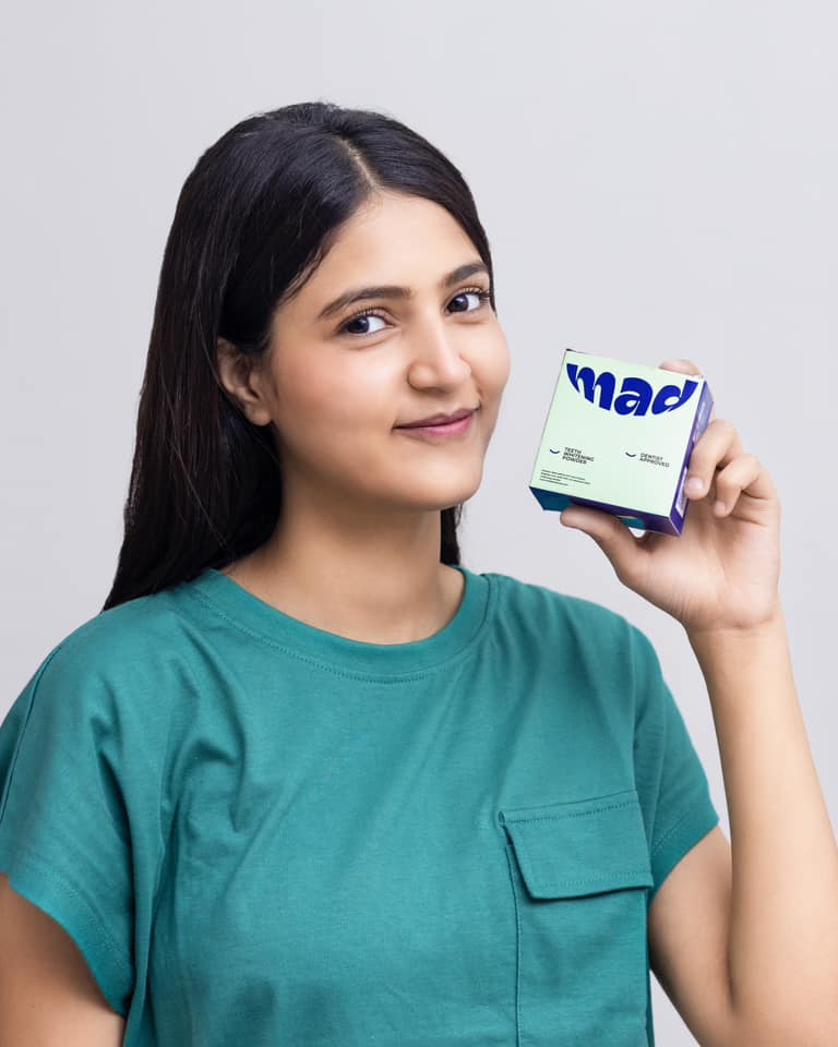 MAD Dental Power – Organic Teeth Whitening Powder for a Naturally Bright Smile