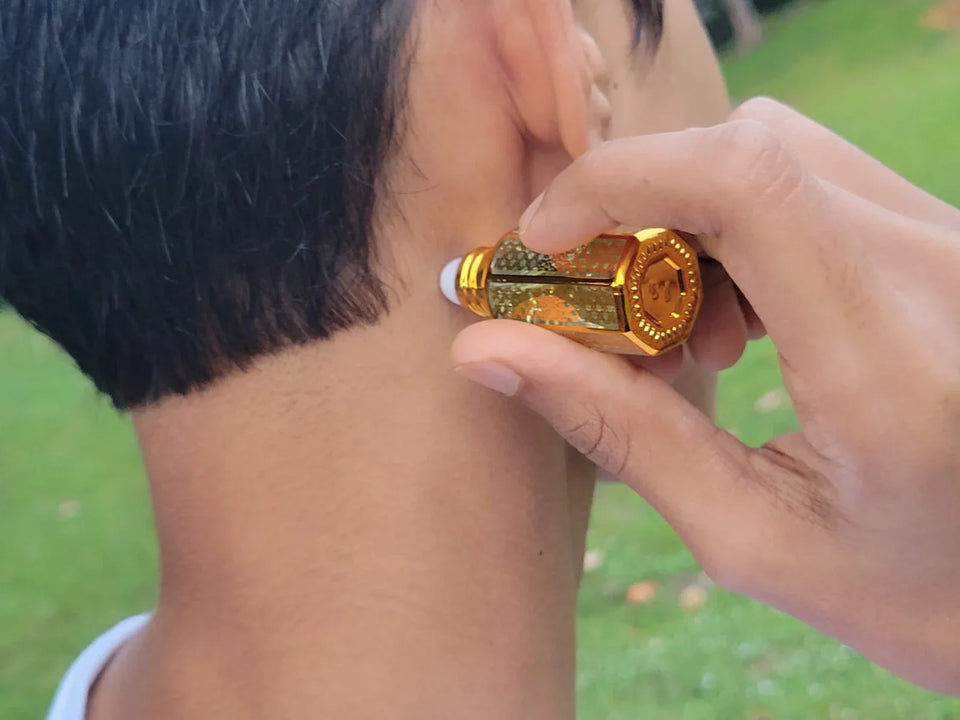 Ameer al Oud Attar by Usairose - 6ML - Eluna